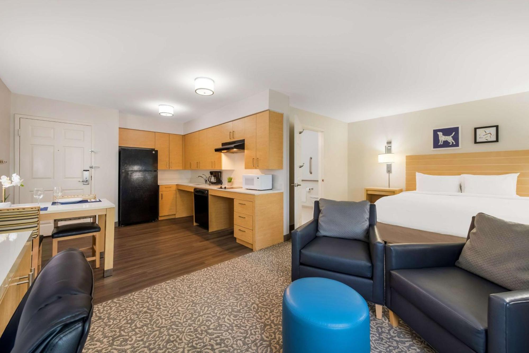 Sonesta Es Suites Charlotte Arrowood מראה חיצוני תמונה